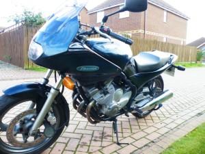 XJ600S